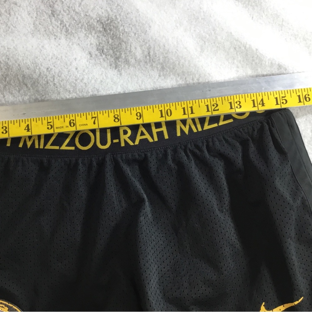 Nike Women's MIZZOU Black and Yellow Athletic Shorts SZ Medium gently used - Picture 6 of 8